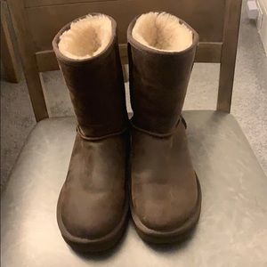 UGG Brown Winter Boots with Cream Lining